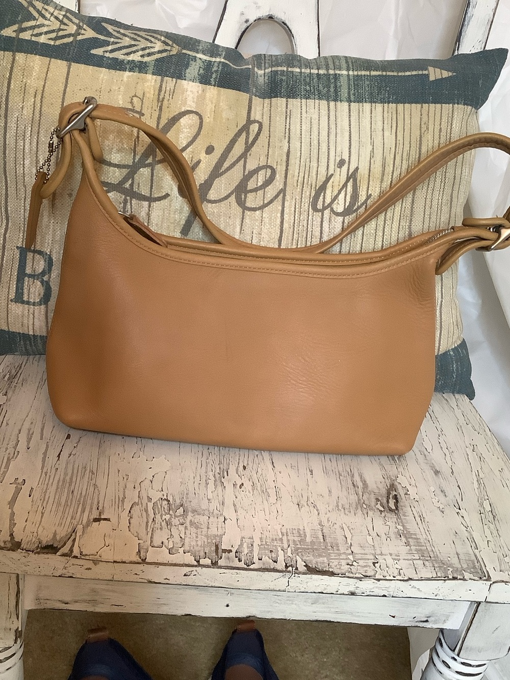 Classic Coach Tan Leather Shoulder Bag